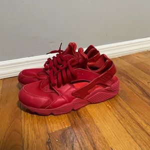 Nike Air Huarache Triple Red Running Shoes 318429 660 Mens Size 11